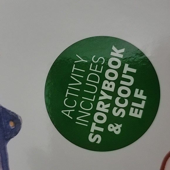 The Elf on the Shelf A Christmas Tradition - Boy - Picture 11 of 11